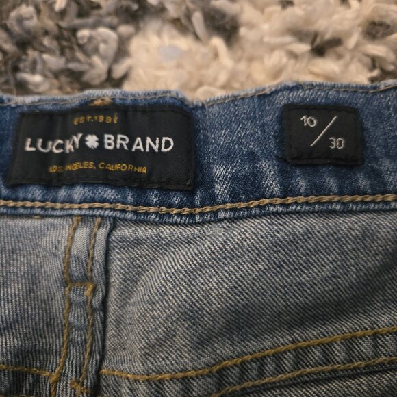 Lucky Brand Embroidered Insect Bug Jeans Size 10/30 Mid-Rise Straight Skinny Y2K - Picture 3 of 3